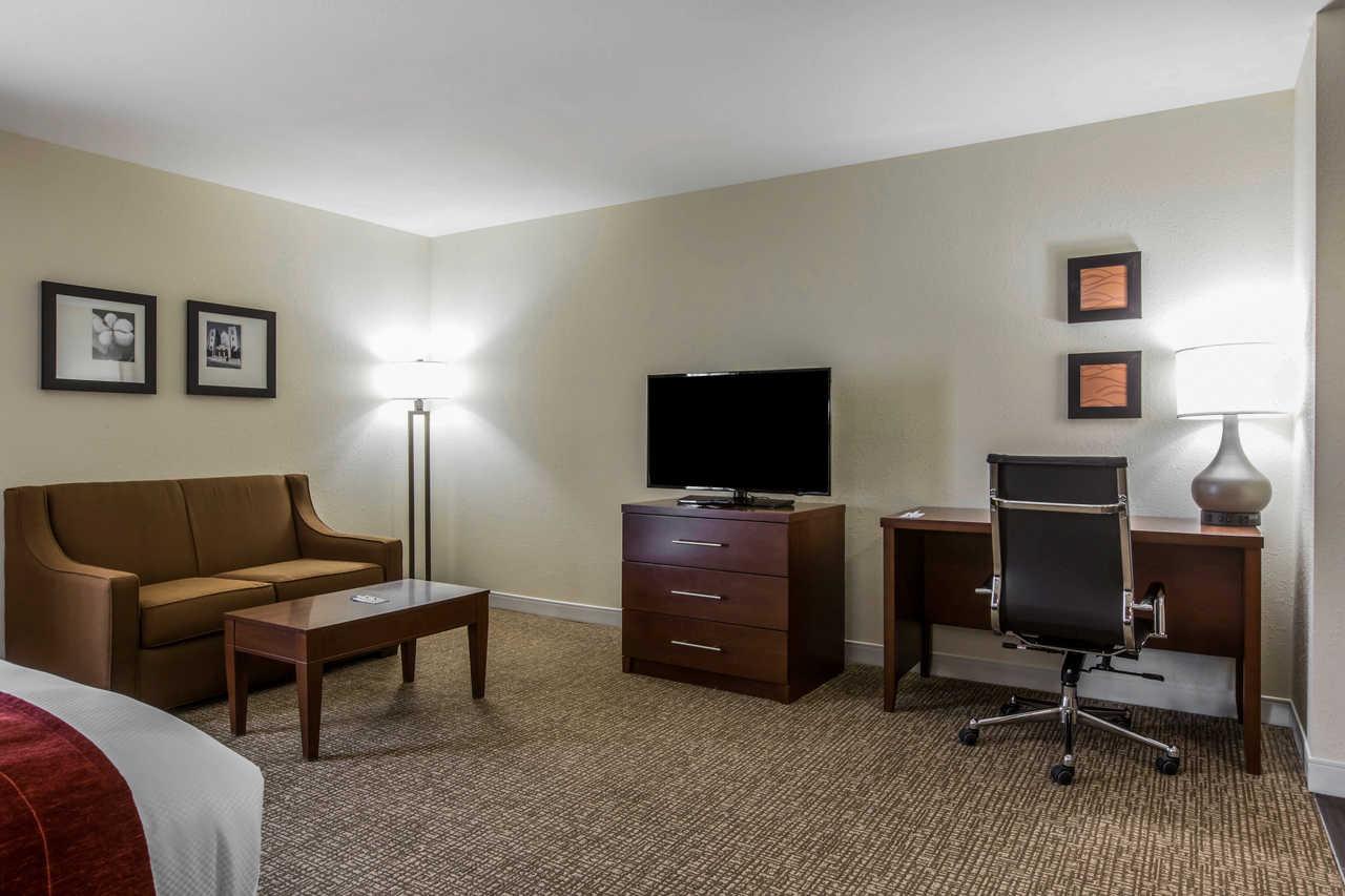 Comfort Inn & Suites Macon West Экстерьер фото